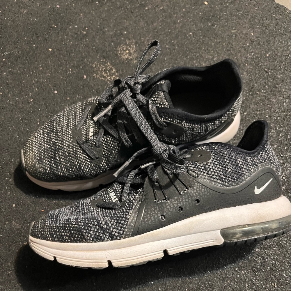 Girls Nike Trainers